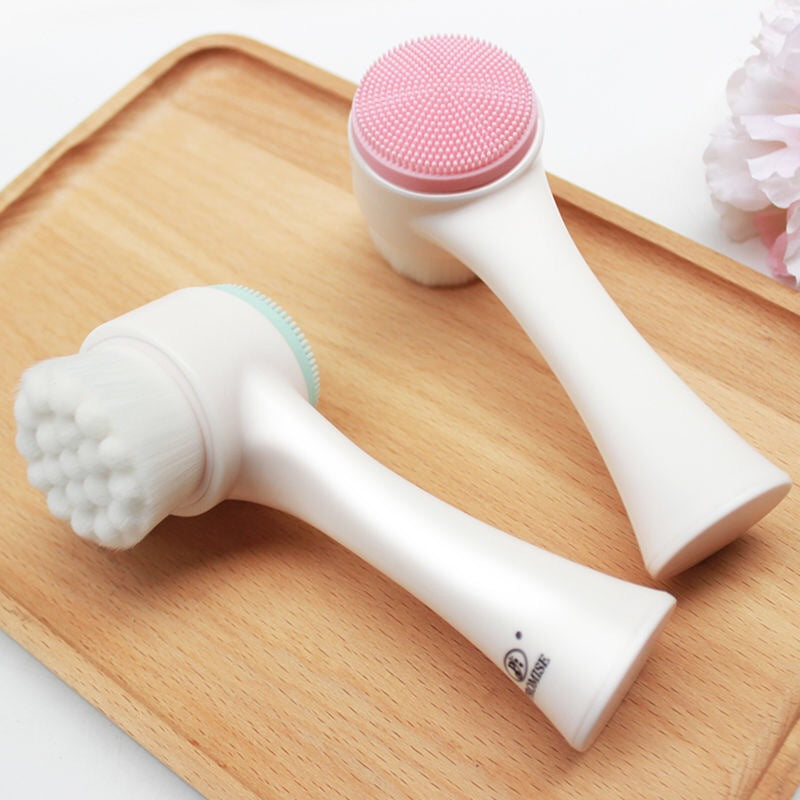 Veltrix Facial Cleansing Brush